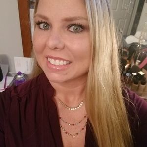 Meet your Posher, Teresa